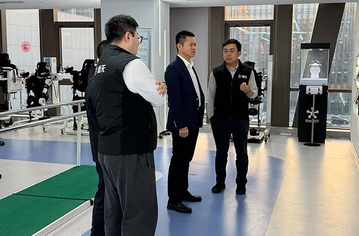 深化產學研合作，哈工程校長殷敬偉走訪校友企業程天科技